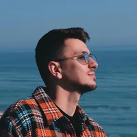 Сергей Хволынский