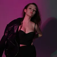 BOLTUSHKA TASHA