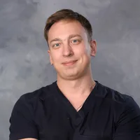 Дмитрий Микутский