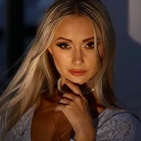 Поля Лефф Любовь и отношения