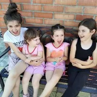 abbaski flower girls