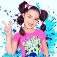 Victoria Smile