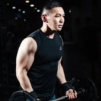Азамат / Фитнес тренер